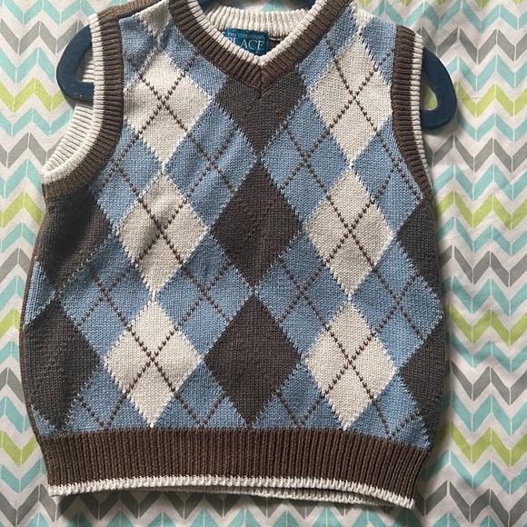 Sweater Vest - Picture 1 of 1